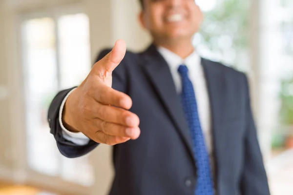 Close Business Man Handing Hand Conceito Reunião — Fotografia de Stock