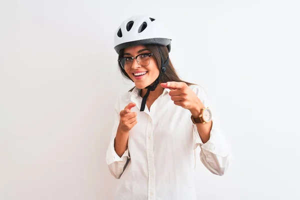 Mulher Negócios Bonita Usando Óculos Capacete Bicicleta Sobre Fundo Branco — Fotografia de Stock