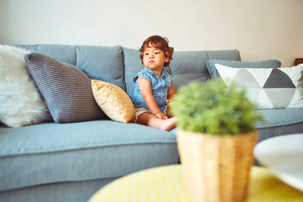 Cute Little Kid Home — Stock Photo, Image