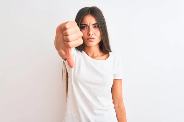 Jeune Belle Femme Portant Shirt Décontracté Debout Sur Fond Blanc — Photo