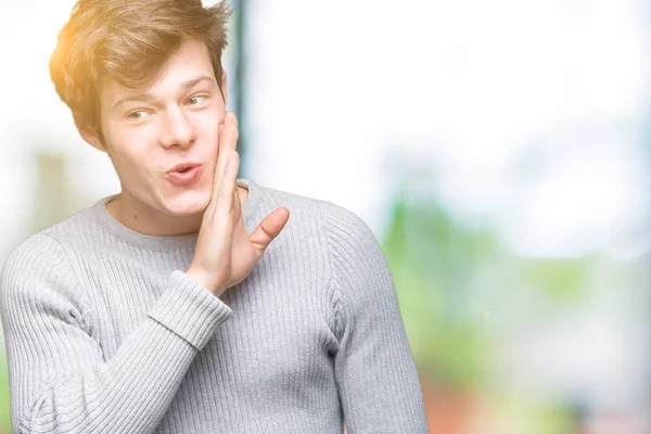 Giovane Bell Uomo Che Indossa Maglione Invernale Sfondo Isolato Mano — Foto Stock