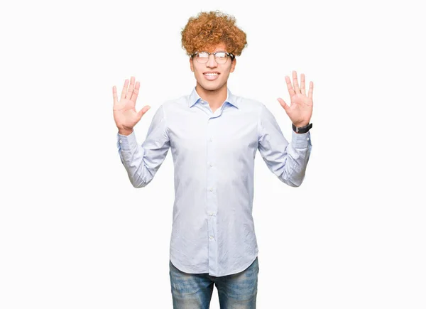 Young Handsome Business Man Afro Wearing Glasses Showing Pointing Fingers — Stock Photo, Image