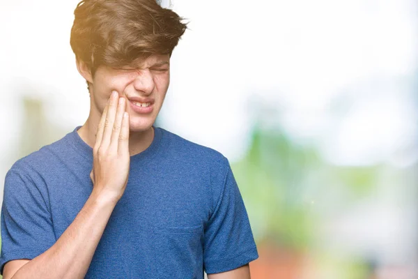 Joven Hombre Guapo Con Camiseta Azul Sobre Fondo Aislado Tocando — Foto de Stock