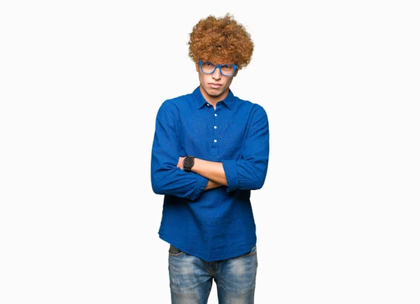 Jeune Homme Beau Aux Cheveux Afro Portant Des Lunettes Bleues — Photo