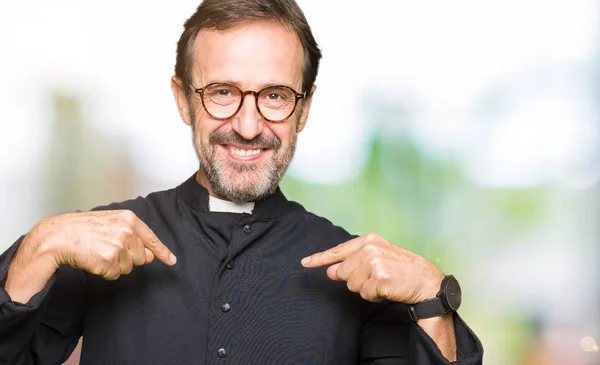 Middle Age Priest Man Wearing Catholic Robe Looking Confident Smile — Stock Photo, Image