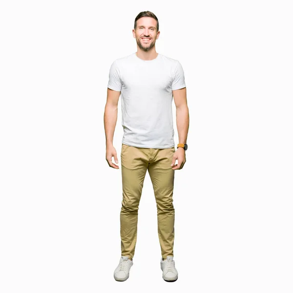 Beau Homme Portant Shirt Blanc Décontracté Avec Sourire Heureux Cool — Photo