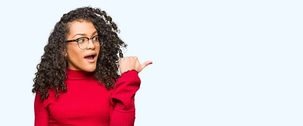 Young Beautiful Woman Curly Hair Wearing Glasses Smiling Happy Face — Stock Photo, Image