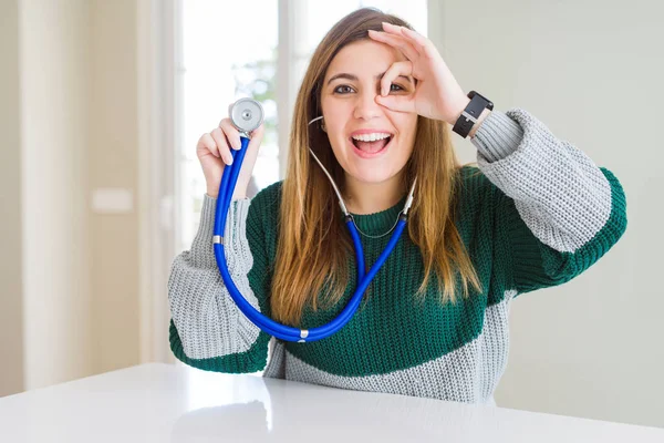 Beautiful Young Woman Checking Health Stethoscope Happy Face Smiling Doing — Stockfoto