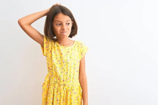 Jonge Mooie Kind Meisje Dragen Gele Bloemen Jurk Staande Geïsoleerde — Stockfoto