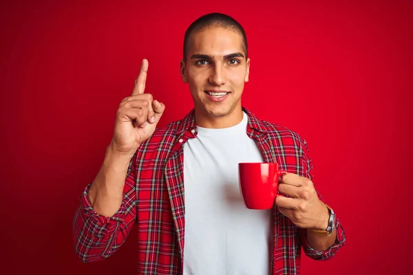 Jonge Knappe Man Draagt Shirt Drinken Van Een Kopje Koffie — Stockfoto