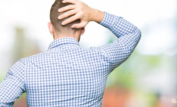 Hombre Negocios Guapo Con Ojos Azules Revés Pensando Duda Con —  Fotos de Stock