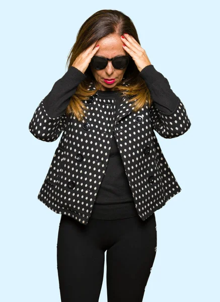 Beautiful Middle Age Woman Wearing Sunglasses Suffering Headache Desperate Stressed — Stock Photo, Image