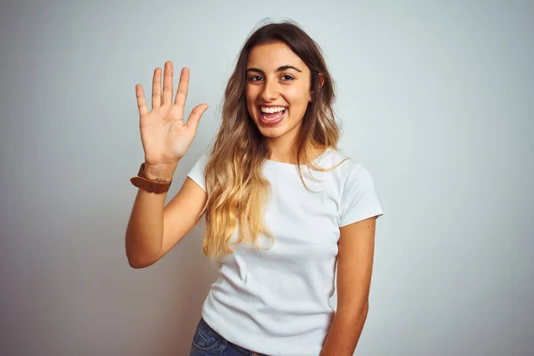 Jovem Bela Mulher Vestindo Casual Branco Shirt Sobre Isolado Fundo — Fotografia de Stock