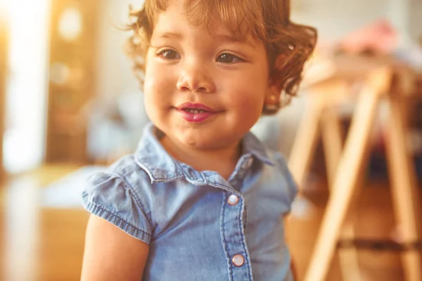 Hermosa Niña Niño —  Fotos de Stock