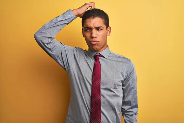 Homem Negócios Árabe Bonito Jovem Vestindo Camisa Gravata Sobre Fundo — Fotografia de Stock