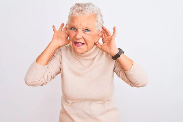 Femme Âgée Aux Cheveux Gris Portant Pull Col Roulé Debout — Photo