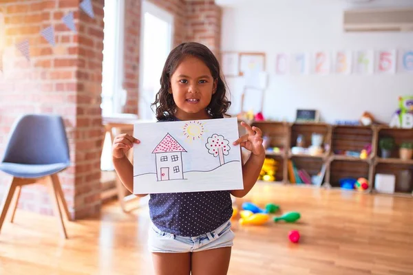 Beautiful Toddler Girl Holding Cute Draw Kindergarten — ストック写真