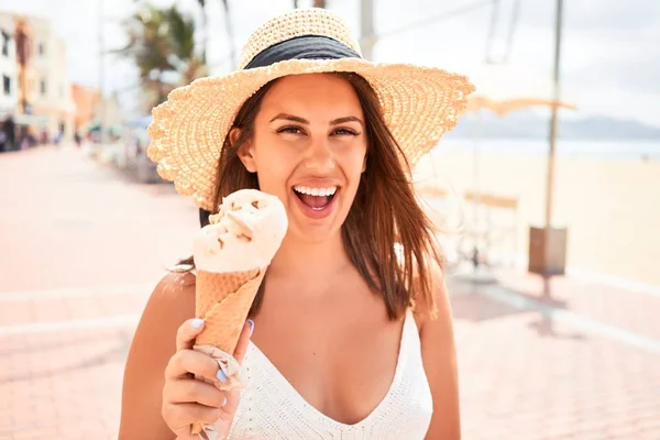 Young Beautiful Woman Eating Ice Cream Cone Beach Sunny Day — Stock Photo, Image