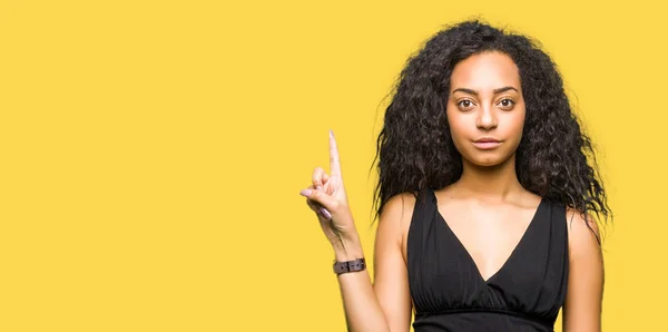 Young Beautiful Girl Curly Hair Wearing Fashion Skirt Showing Pointing — Stock Photo, Image