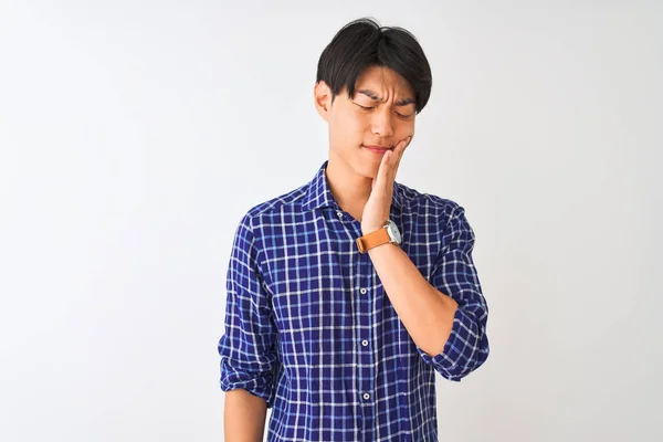 Young Chinese Man Wearing Casual Blue Shirt Standing Isolated White — Stock Photo, Image