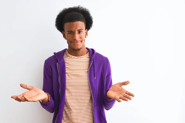 Homem Afro Americano Vestindo Camisola Roxa Sobre Fundo Branco Isolado — Fotografia de Stock