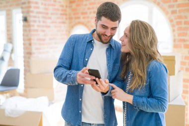 Genç ve güzel bir çift bir arada 