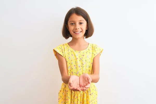 Jong Mooi Kind Meisje Dragen Gele Bloemen Jurk Staande Geïsoleerde — Stockfoto