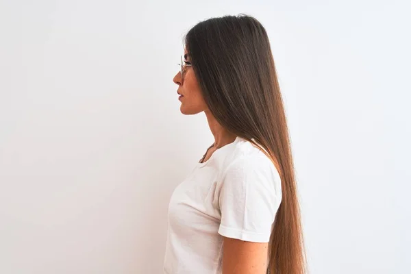 Junge Schöne Frau Trägt Lässiges Shirt Und Brille Über Isoliertem — Stockfoto
