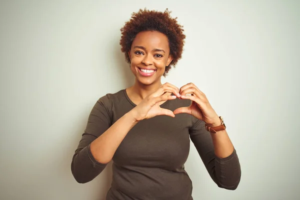Jonge Mooie Afrikaanse Amerikaanse Vrouw Met Afro Haar Geïsoleerde Achtergrond — Stockfoto