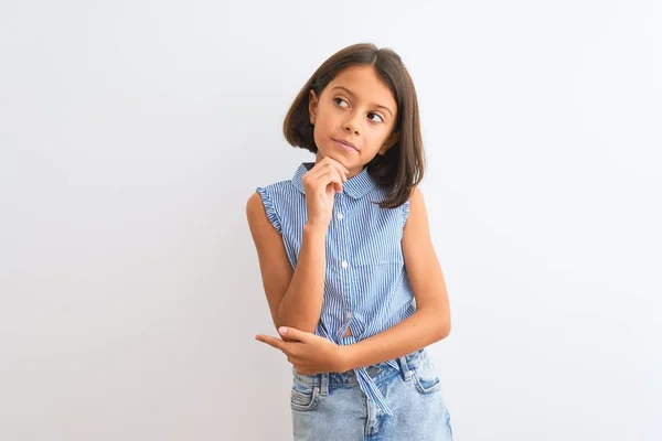 Jovem Menina Bonita Vestindo Camisa Casual Azul Sobre Fundo Branco — Fotografia de Stock