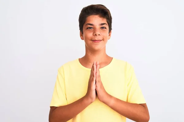 Adolescent Beau Garçon Debout Sur Fond Blanc Isolé Priant Avec — Photo