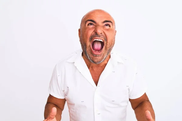 Homem Bonito Meia Idade Vestindo Camisa Elegante Sobre Fundo Branco — Fotografia de Stock