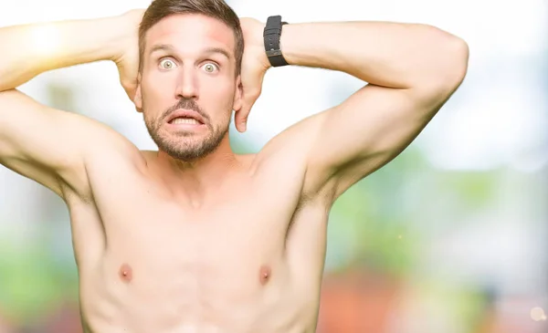 Handsome Shirtless Man Showing Nude Chest Crazy Scared Hands Head — Stock Photo, Image