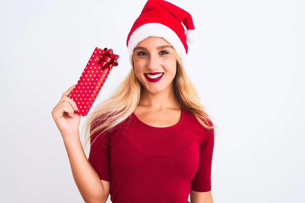 Hermosa Mujer Con Sombrero Navidad Santa Celebración Regalo Sobre Fondo — Foto de Stock