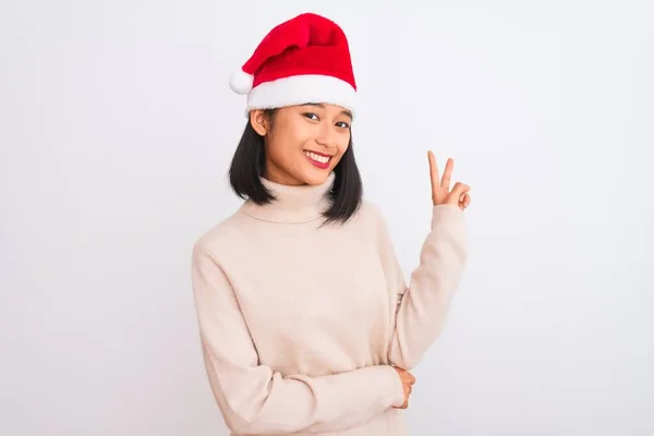 Young Beautiful Chinese Woman Wearing Christmas Santa Hat Isolated White — Stock Photo, Image