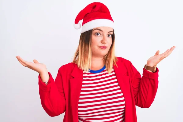 Mujer Hermosa Joven Con Sombrero Navidad Santa Sobre Fondo Blanco —  Fotos de Stock