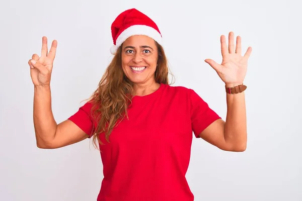 Mulher Madura Meia Idade Usando Chapéu Natal Sobre Fundo Isolado — Fotografia de Stock