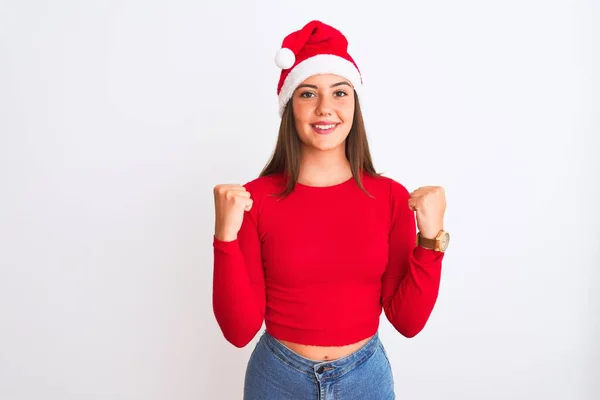 Menina Bonita Nova Vestindo Chapéu Natal Santa Sobre Fundo Branco — Fotografia de Stock