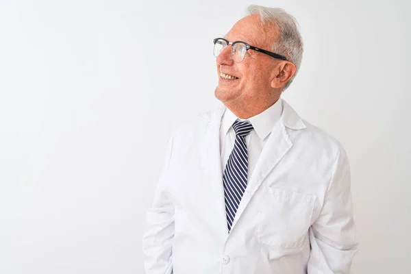 Senior Grey Haired Scientist Man Wearing Coat Standing Isolated White — ストック写真