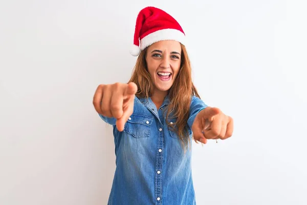 Young Beautiful Redhead Woman Wearing Christmas Hat Isolated Background Pointing — Stock Photo, Image