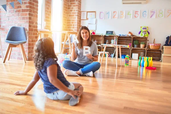 Beautiful Teacher Teaching Alphabet Student Toddler Girl Kindergarten — Stock Photo, Image