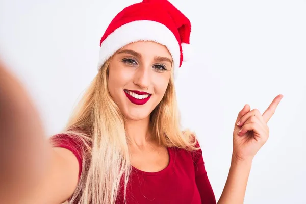 Woman Wearing Christmas Santa Hat Make Selfie Camera Isolated White — ストック写真