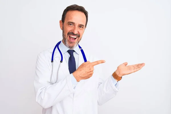 Middle Age Doctor Man Wearing Coat Stethoscope Standing Isolated White — Stock Photo, Image