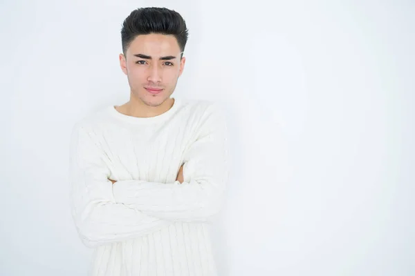 Joven Guapo Sobre Fondo Blanco Aislado Escéptico Nervioso Desaprobando Expresión —  Fotos de Stock