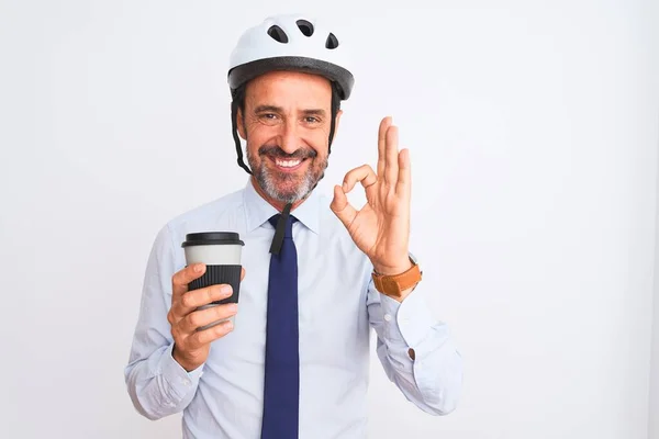 Homem Negócios Meia Idade Usando Capacete Bicicleta Bebendo Café Sobre — Fotografia de Stock