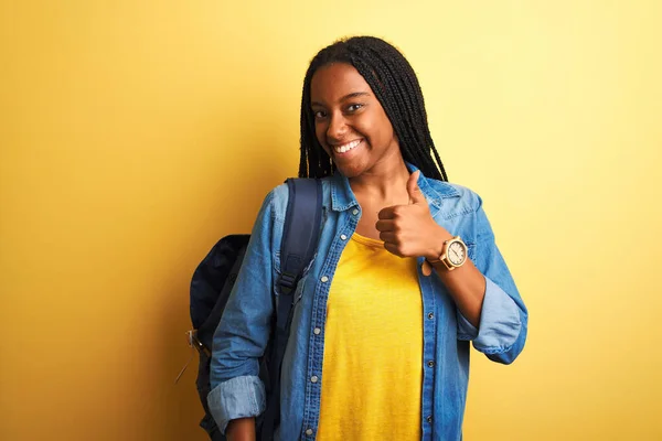 African American Student Woman Wearing Backpack Standing Isolated Yellow Background — Stock Photo, Image