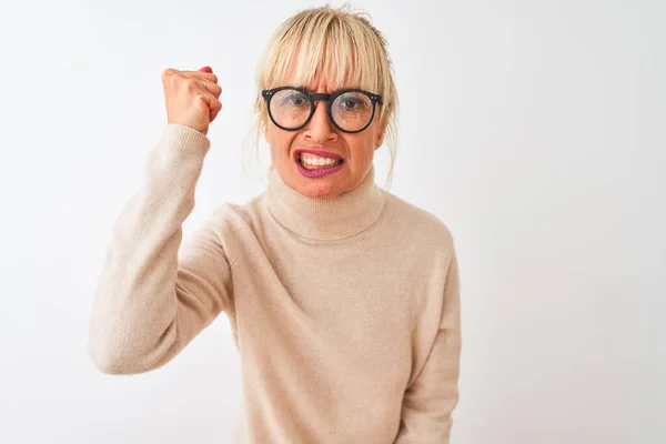 Mujer Mediana Edad Que Usa Suéter Cuello Alto Gafas Sobre — Foto de Stock