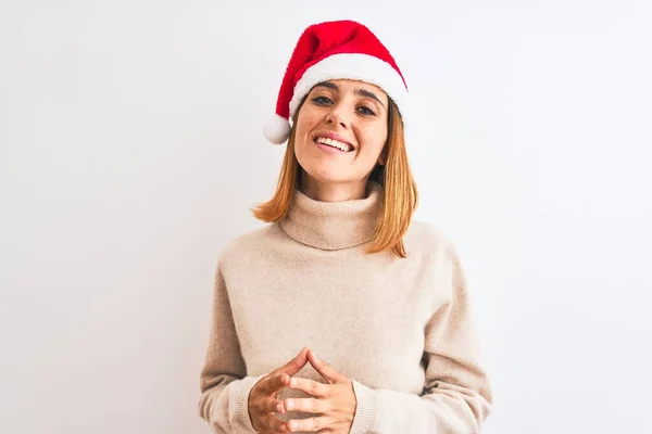 아름답고 여자가 크리스마스 모자를 손가락을 교차하며 느긋하고 미소를 — 스톡 사진