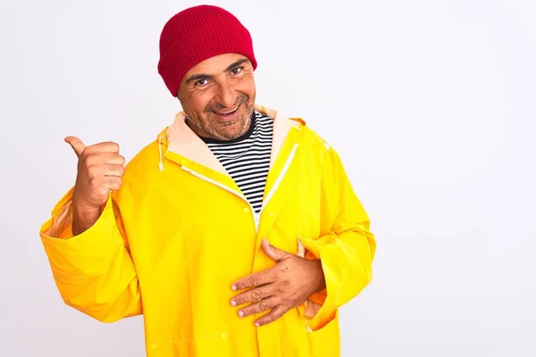 Uomo Mezza Età Che Indossa Cappotto Antipioggia Cappello Lana Piedi — Foto Stock