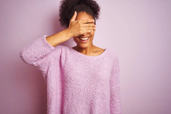 Young African American Woman Wearing Winter Sweater Standing Isolated Pink — Stock Photo, Image